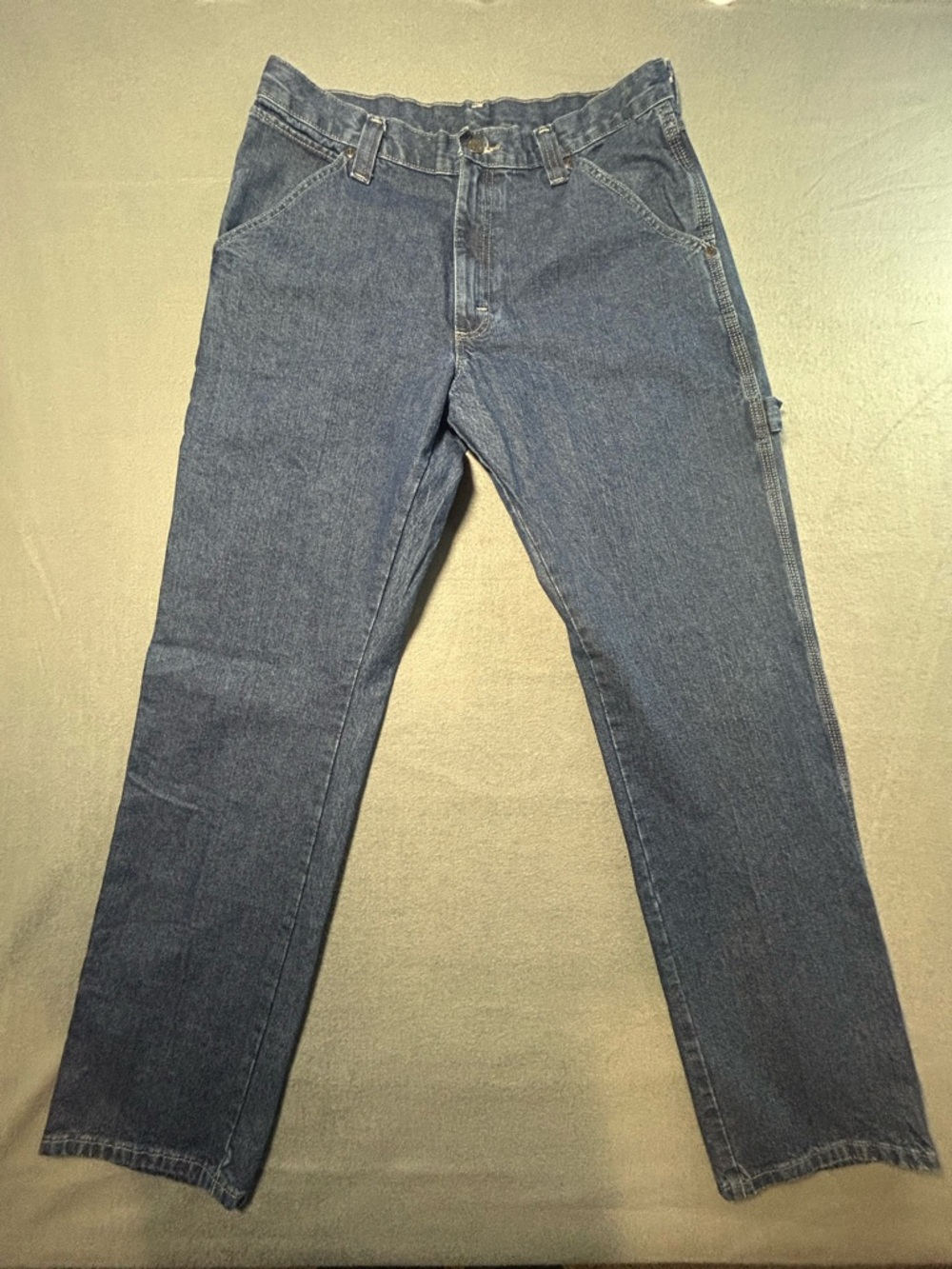 Wrangler Men’s Relaxed Carpenter Jeans in Indigo Blue